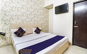 Hotel O Saffron